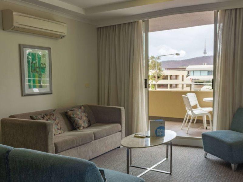 Pacific Suites Canberra Eksteriør billede