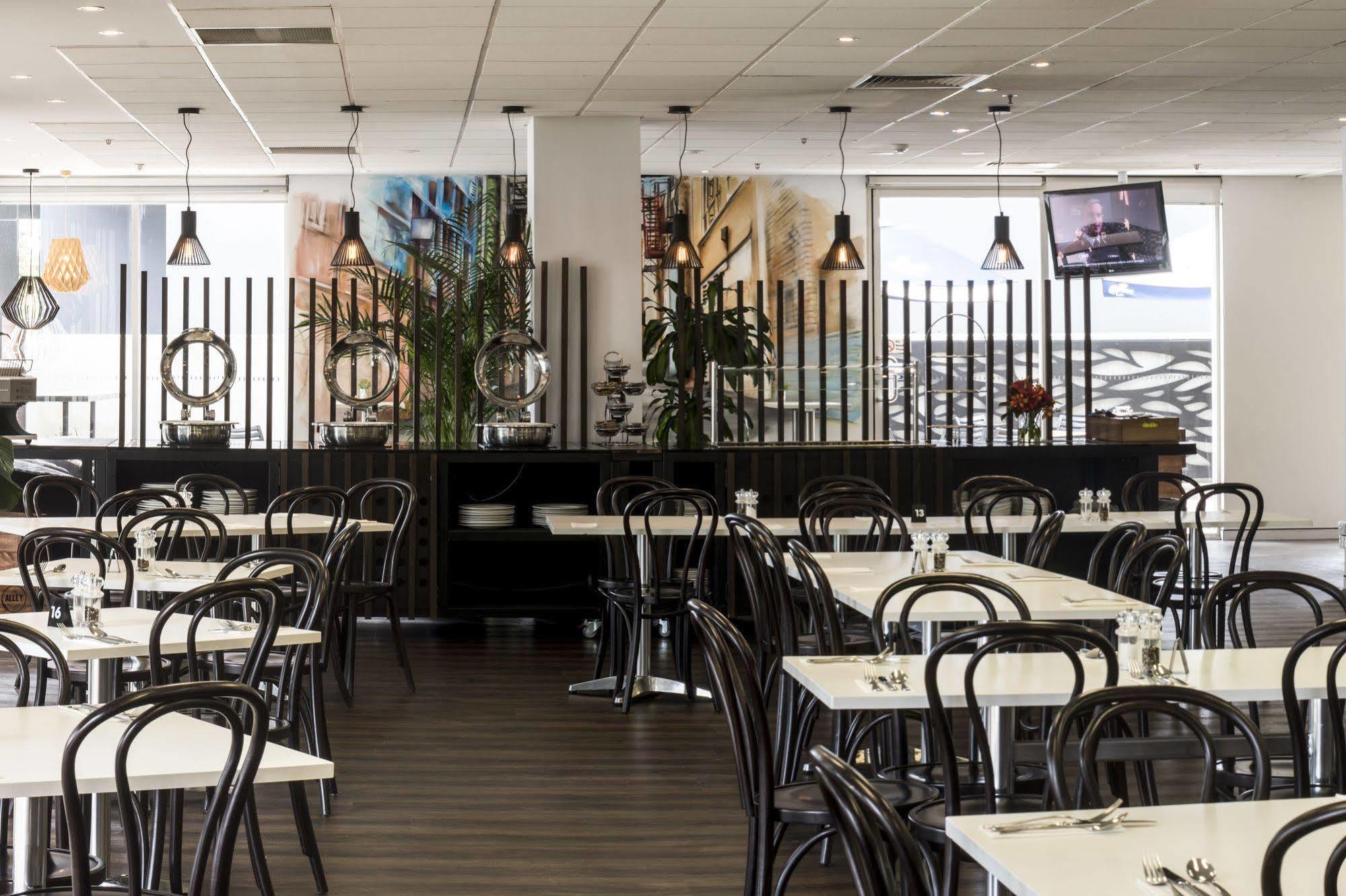 Pacific Suites Canberra Eksteriør billede