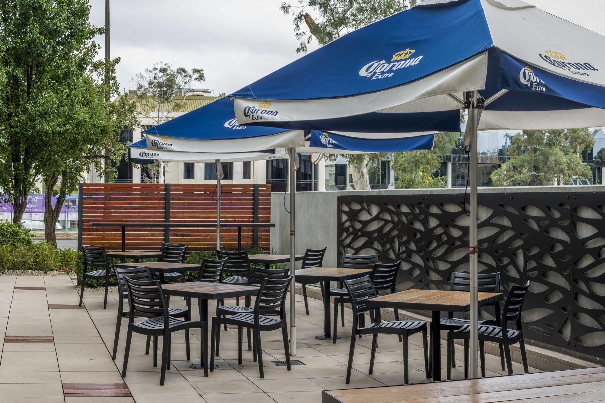 Pacific Suites Canberra Eksteriør billede