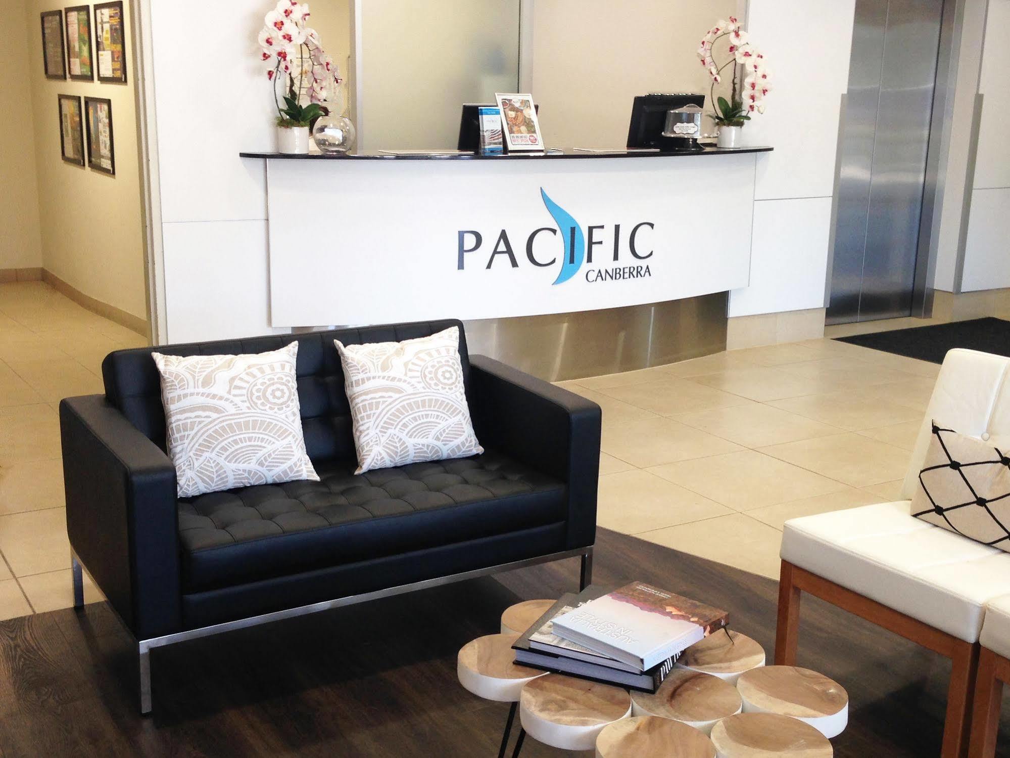Pacific Suites Canberra Eksteriør billede
