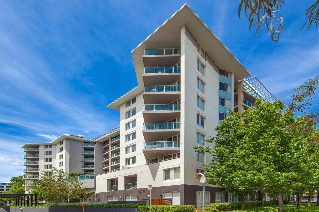 Pacific Suites Canberra Eksteriør billede