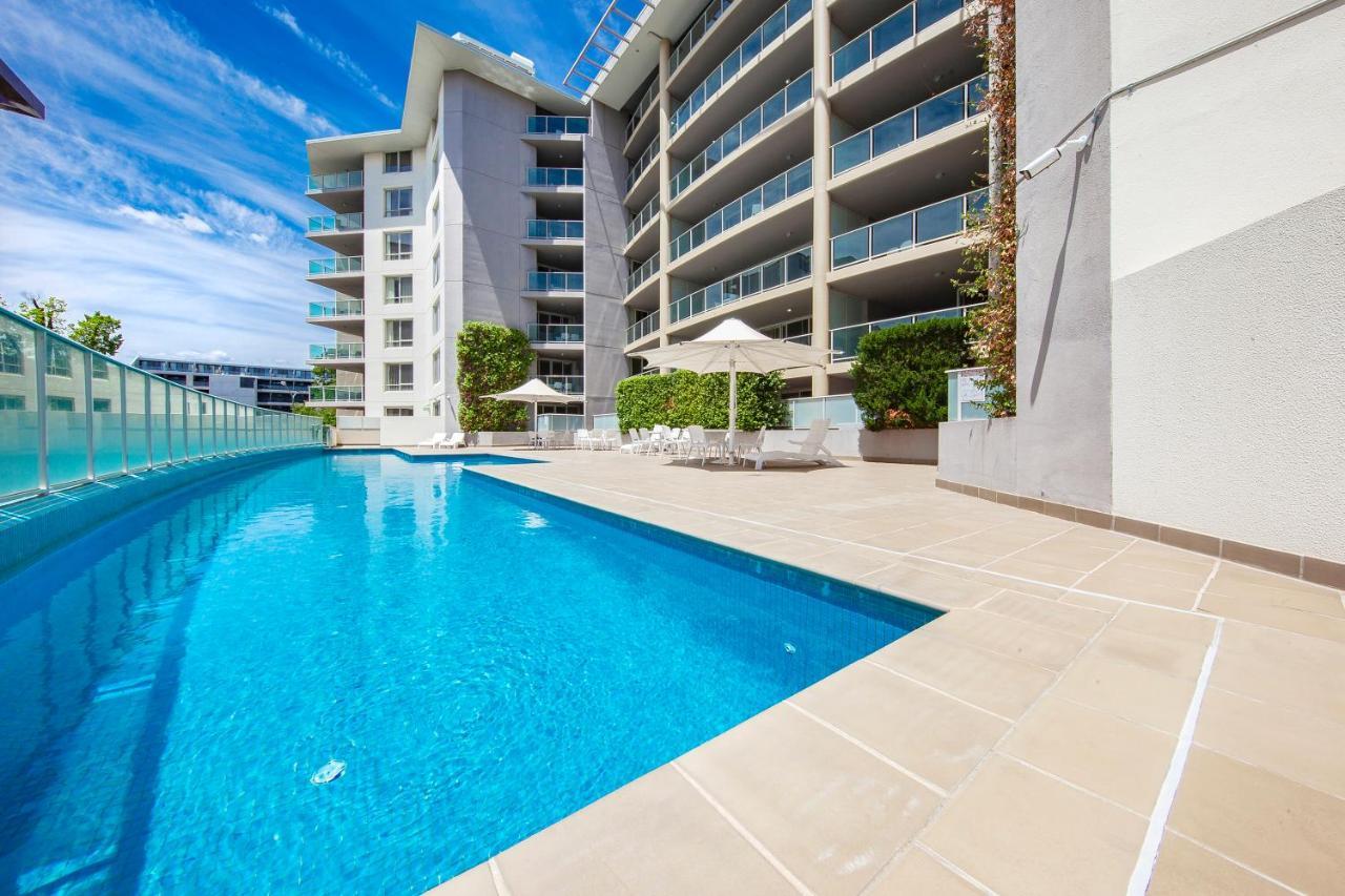 Pacific Suites Canberra Eksteriør billede