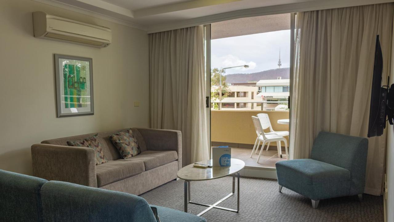 Pacific Suites Canberra Eksteriør billede